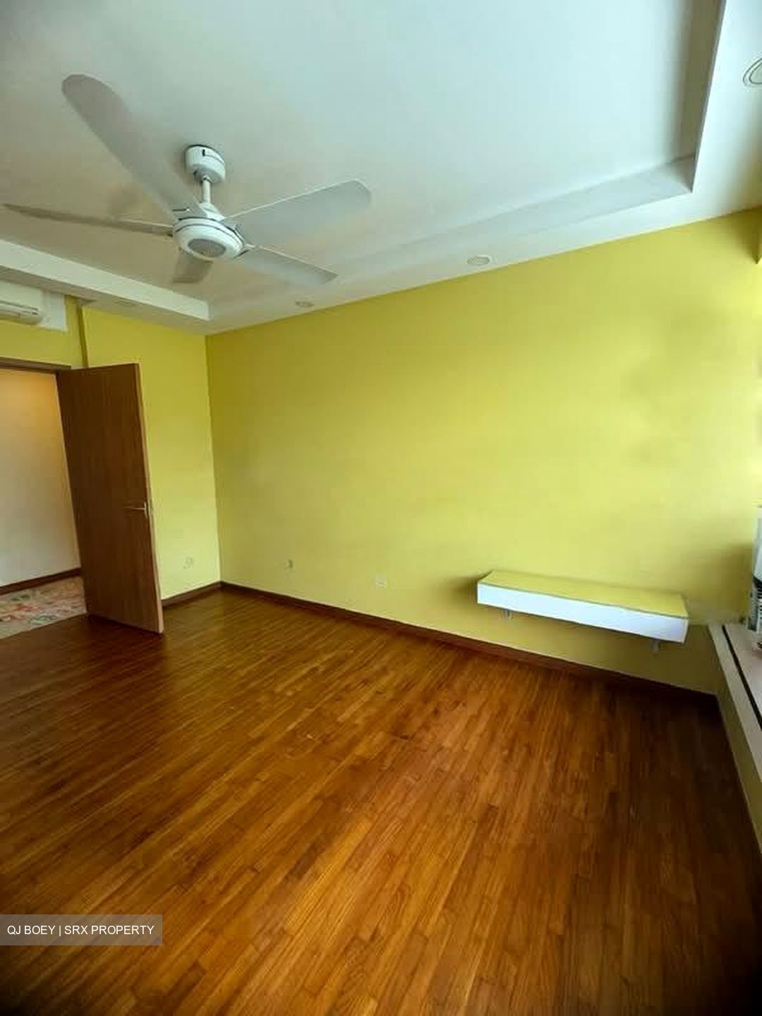 Waterfront Key (D16), Condominium #572616261